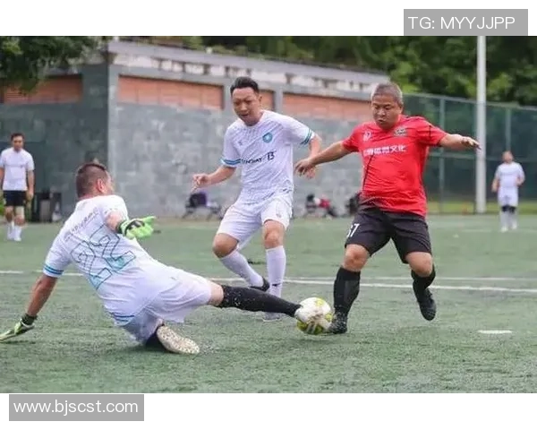 河源足球明星有哪些值得关注的球员及其精彩瞬间图片分享